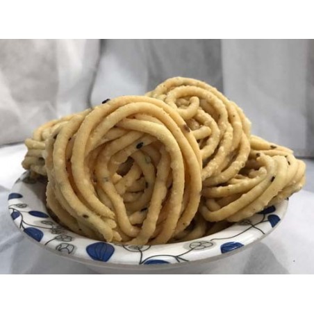 AVM SPECIAL COCONUT MILK MURUKKU