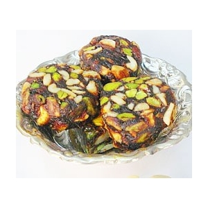 Dry dates burfi - (Sulaiman Mithaiwala)