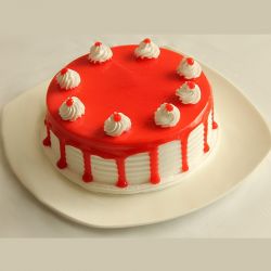 Strawberry Crush Cake 1 kg (Cake Walk)