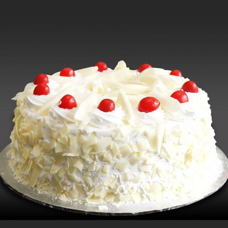 White Forest Cake 1 kg (Cake Walk)