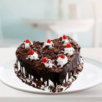 Heart Shaped Black Forest Cake 1.5Kg