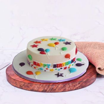 Twinkle Star Cake - 1.5 Kg