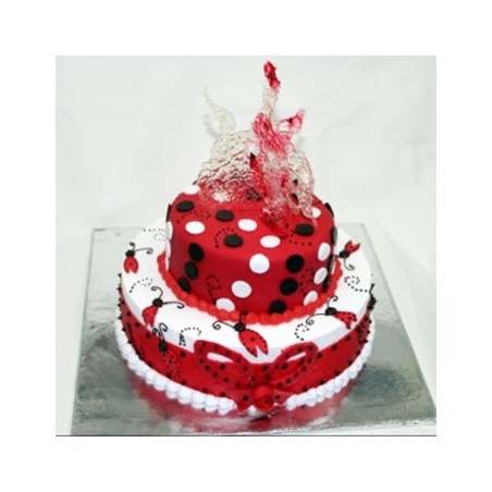 Lady Bug Two Tier Cake - 4 kg