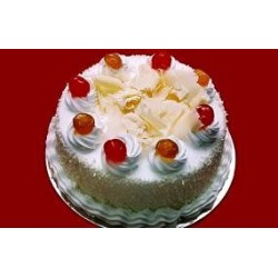White Forest Cake 1 kg (Berry N Blossom)