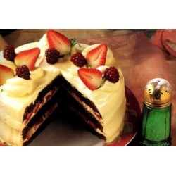 Strawberry Gateaux 1 kg (Just Bakes)