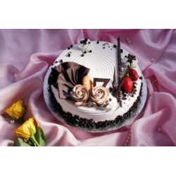 Classic Vanilla Layer Cake - Heathers Home Bakery