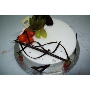 Fresh Fruit Gateaux 1 kg (Just Bakes)