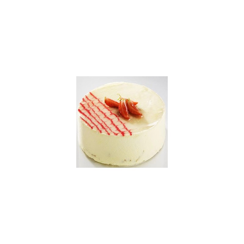 Strawberry Cake (German Bakery) Strawberry Cake (German Bakery)