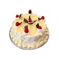 White Forest Eggless Cake 1 kg (Berry N Blossom)