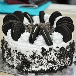 Black Forest Oreo Cake (2 Pounds)