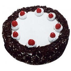 Black Forest Eggless Cake (Bake Hut)