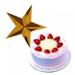 Strawberry Cake - 1kg with a Christmas star